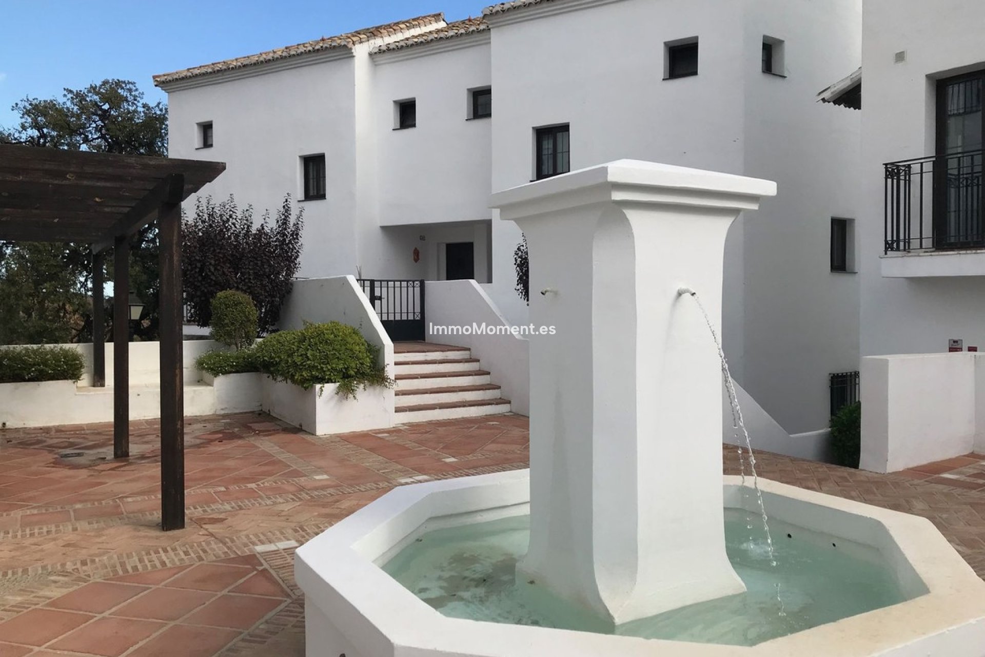 Resale - Apartment - Marbella - Altos de los Monteros