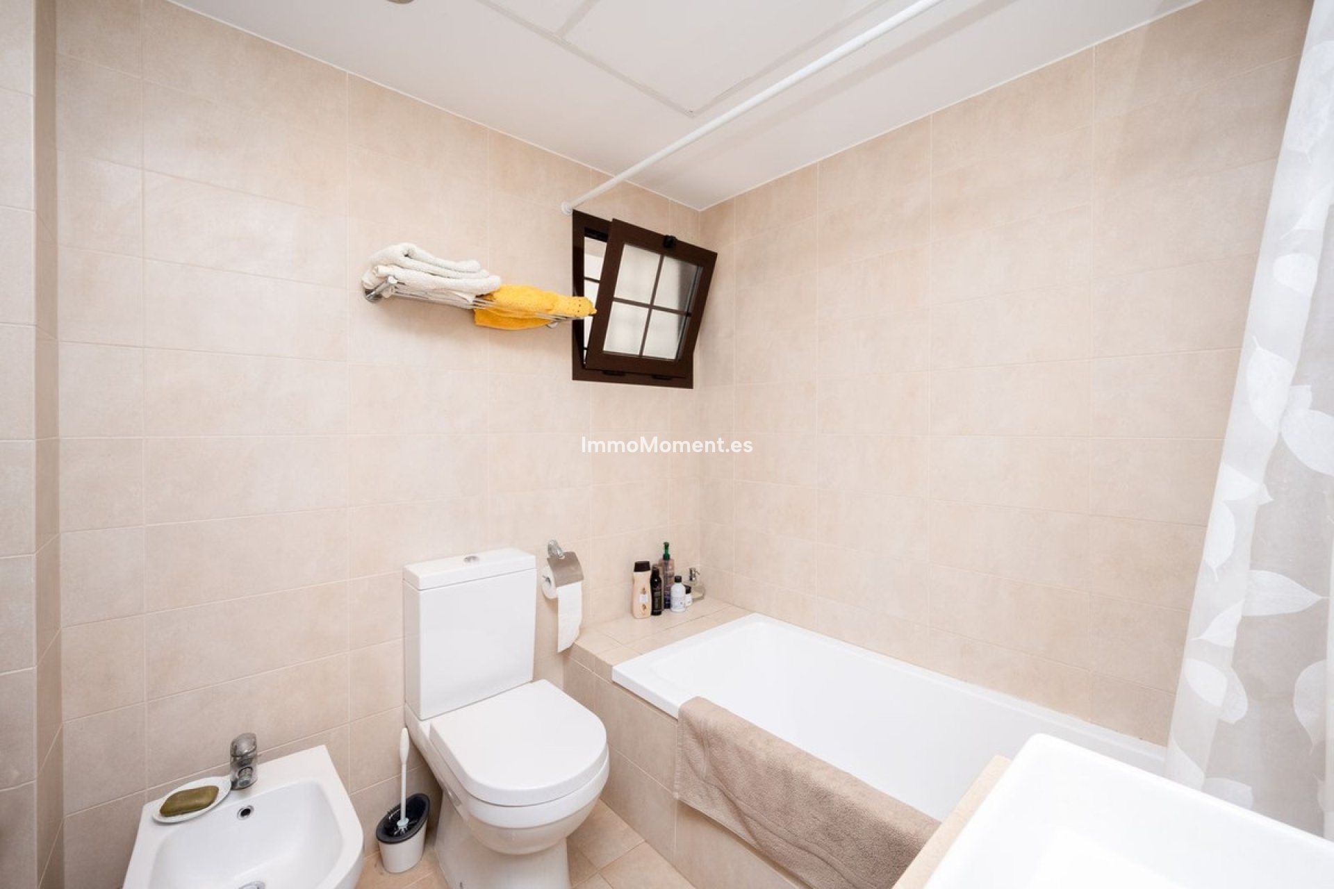 Resale - Apartment - Marbella - Altos de los Monteros