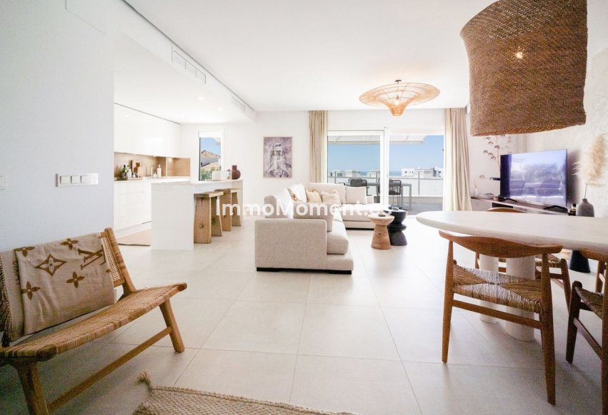 Resale - Apartment - Marbella - Altos de los Monteros