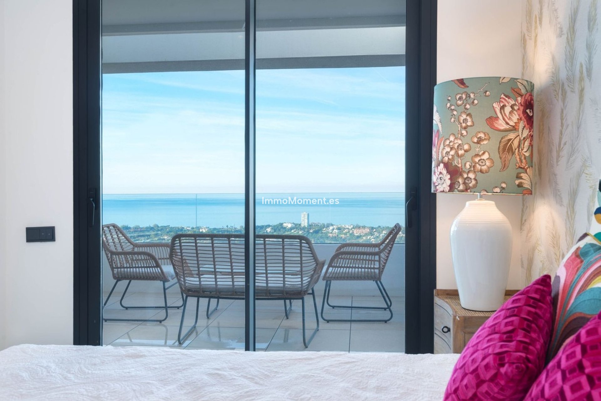 Resale - Apartment - Marbella - Altos de los Monteros