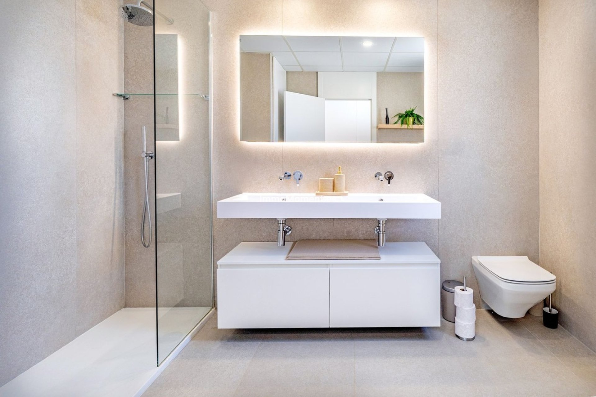Resale - Apartment - Marbella - Altos de los Monteros