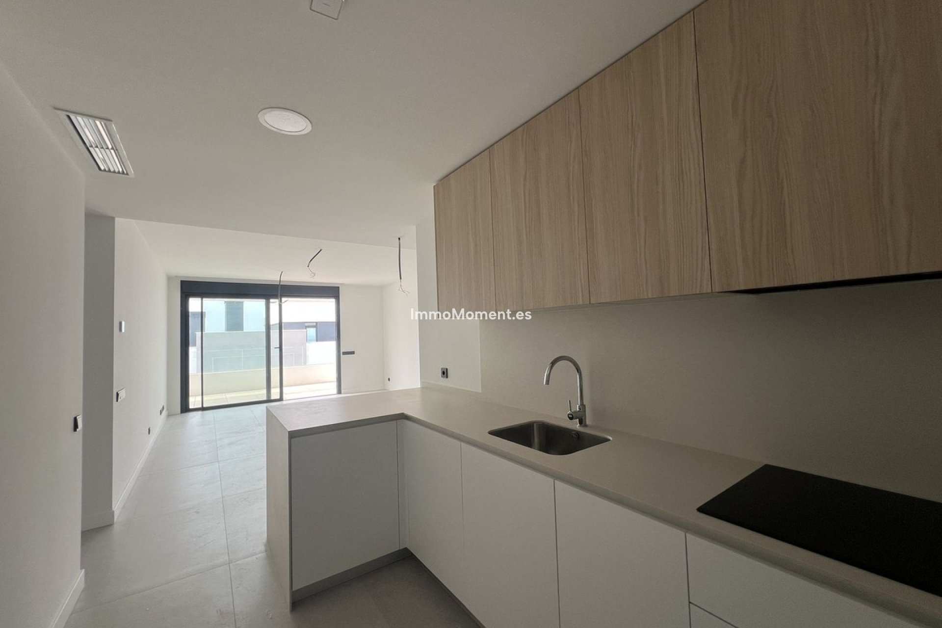 Resale - Apartment - Marbella - Altos de los Monteros
