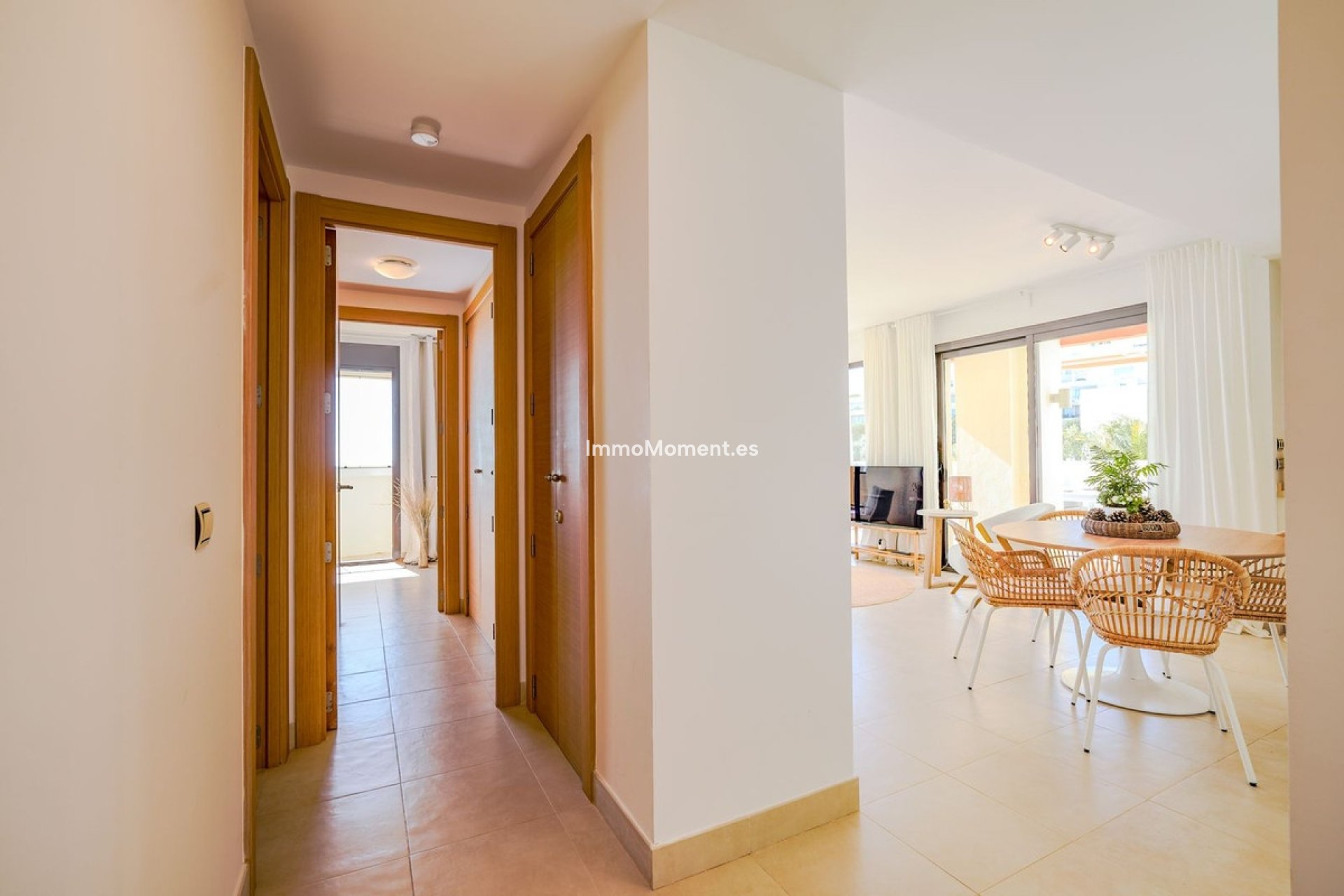 Resale - Apartment - Marbella - Altos de los Monteros