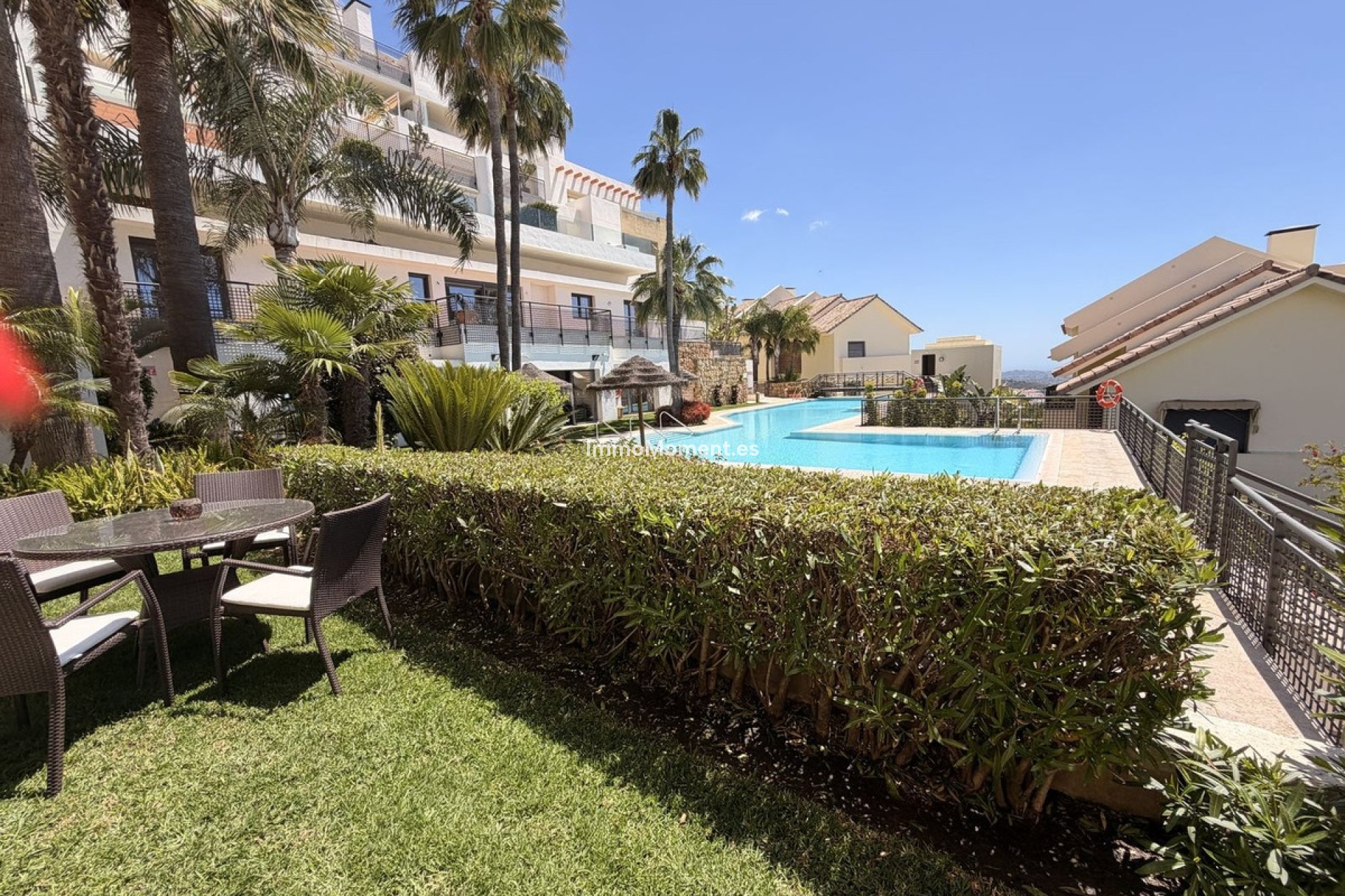 Resale - Apartment - Marbella - Altos de los Monteros