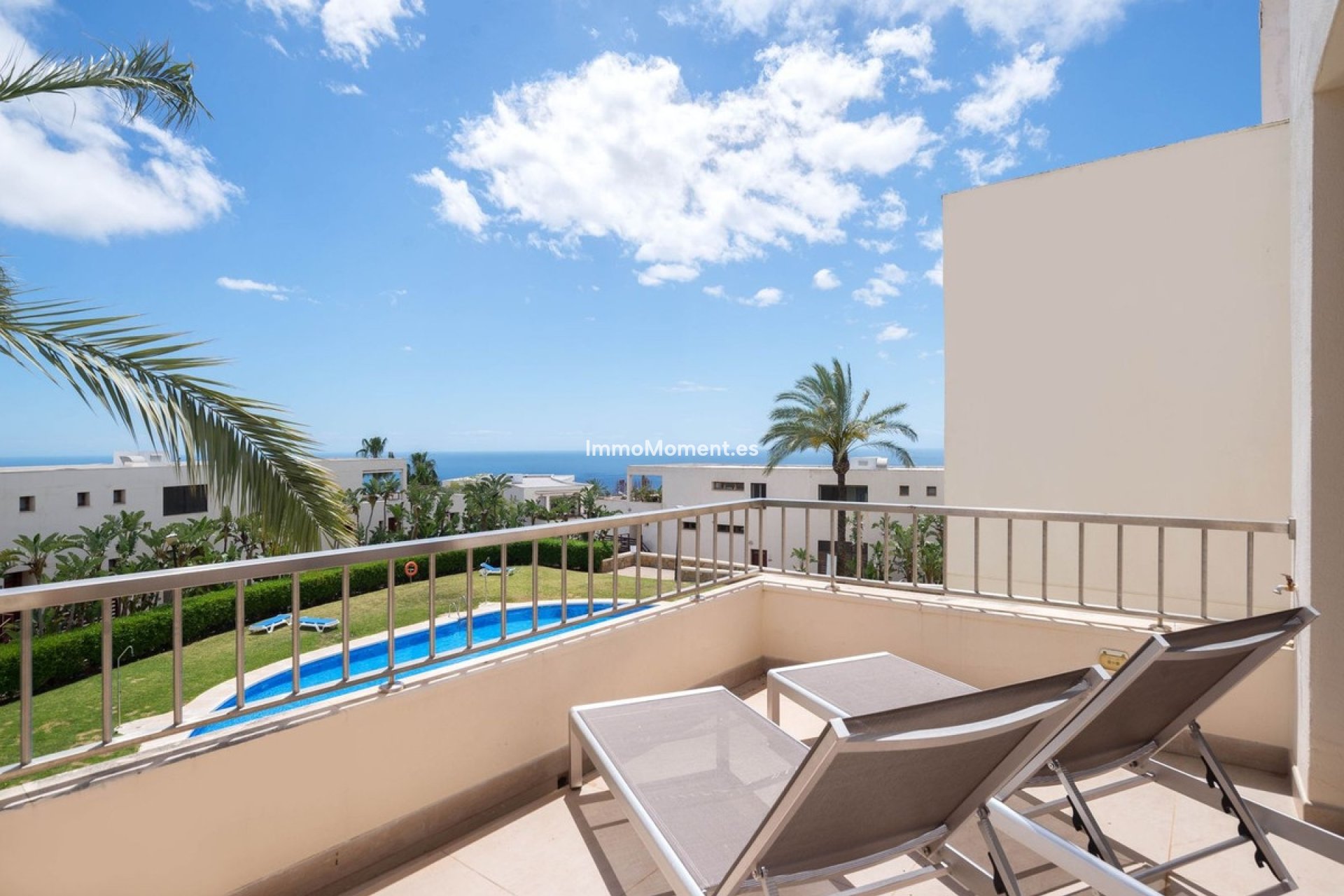 Resale - Apartment - Marbella - Altos de los Monteros