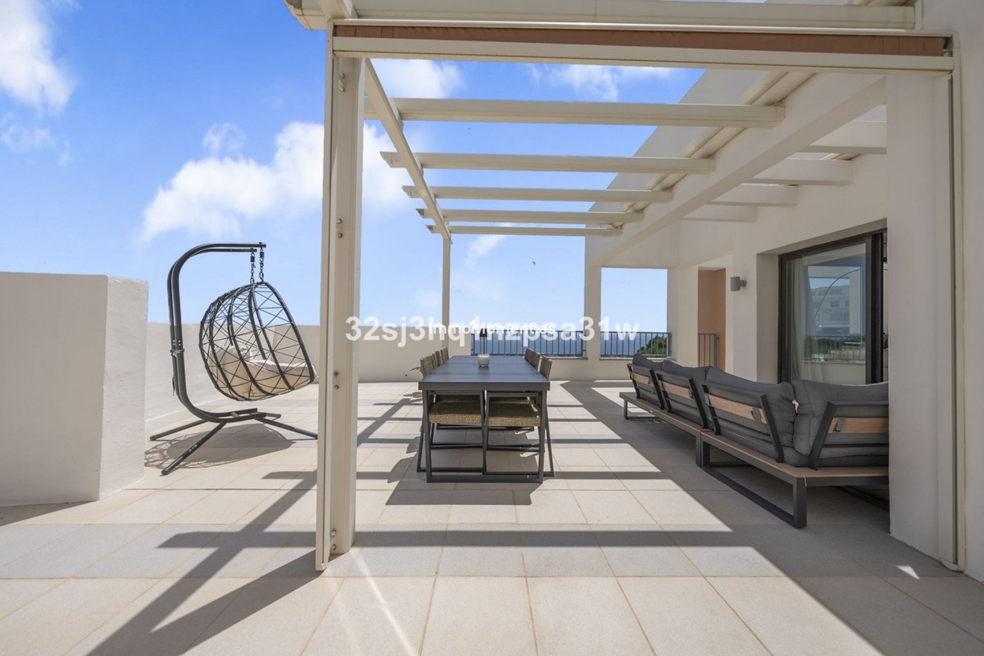 Resale - Apartment - Marbella - Altos de los Monteros