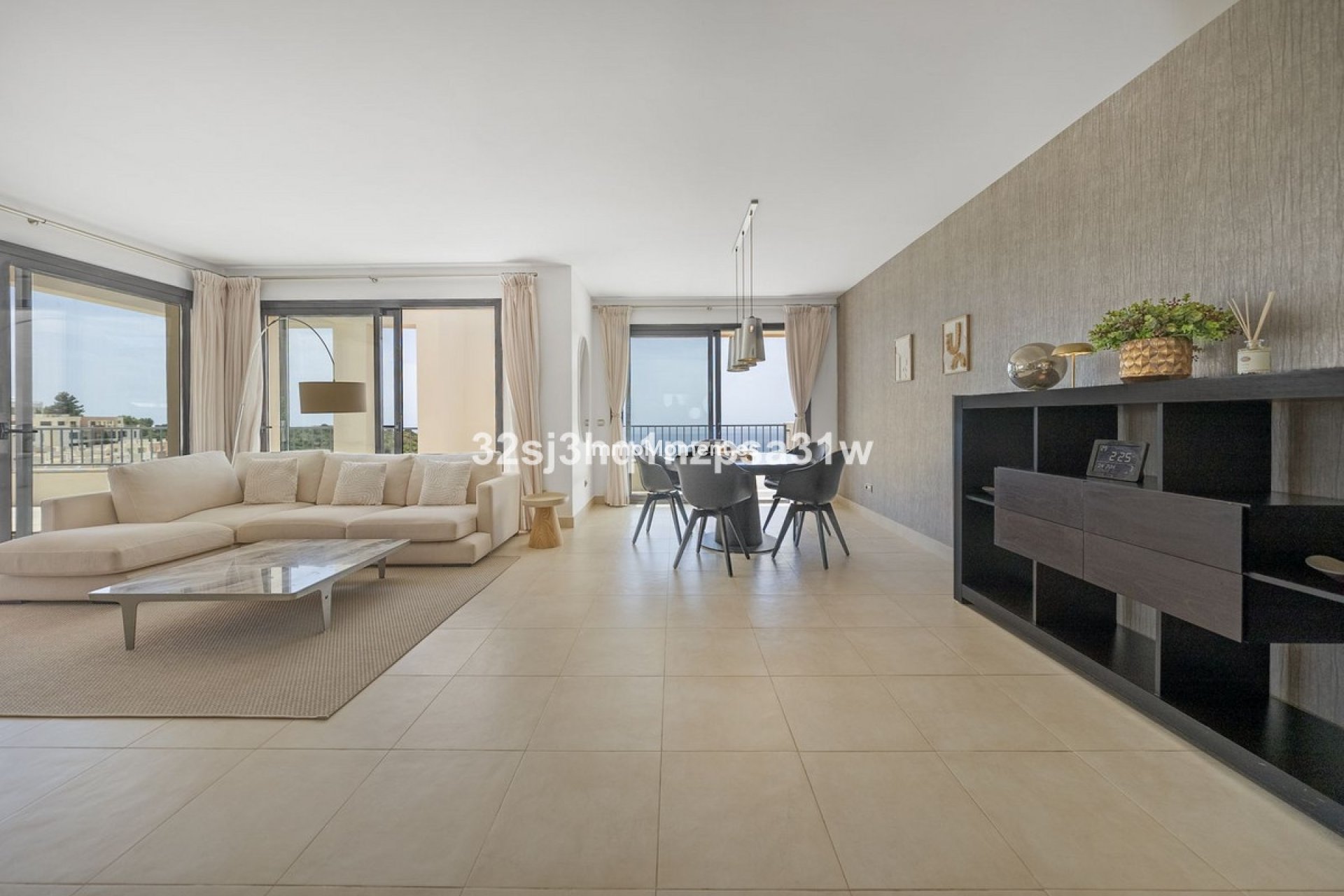 Resale - Apartment - Marbella - Altos de los Monteros