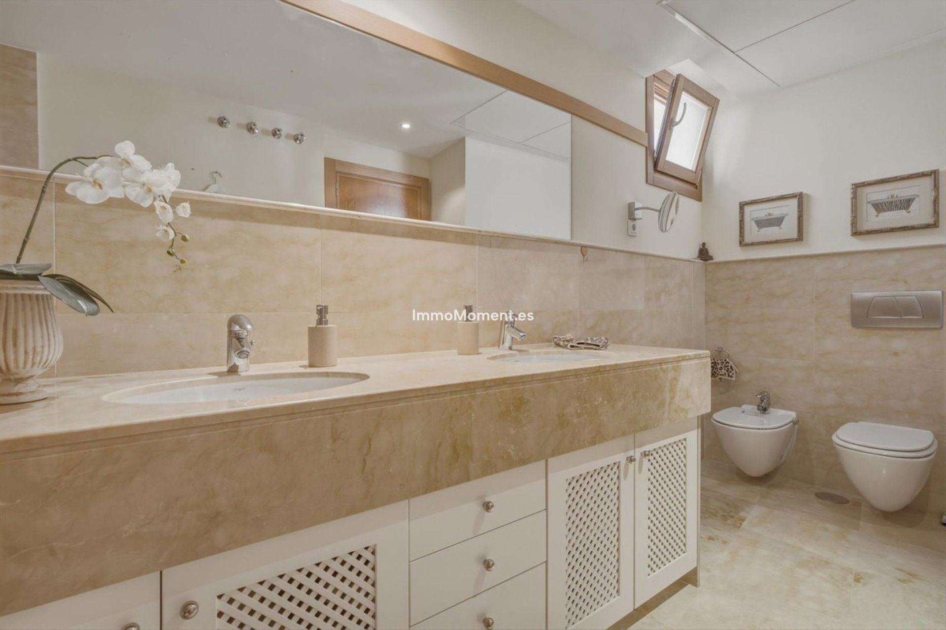Resale - Apartment - Marbella - Altos de los Monteros