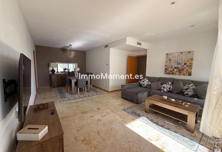Resale - Apartment - Marbella - Altos de los Monteros