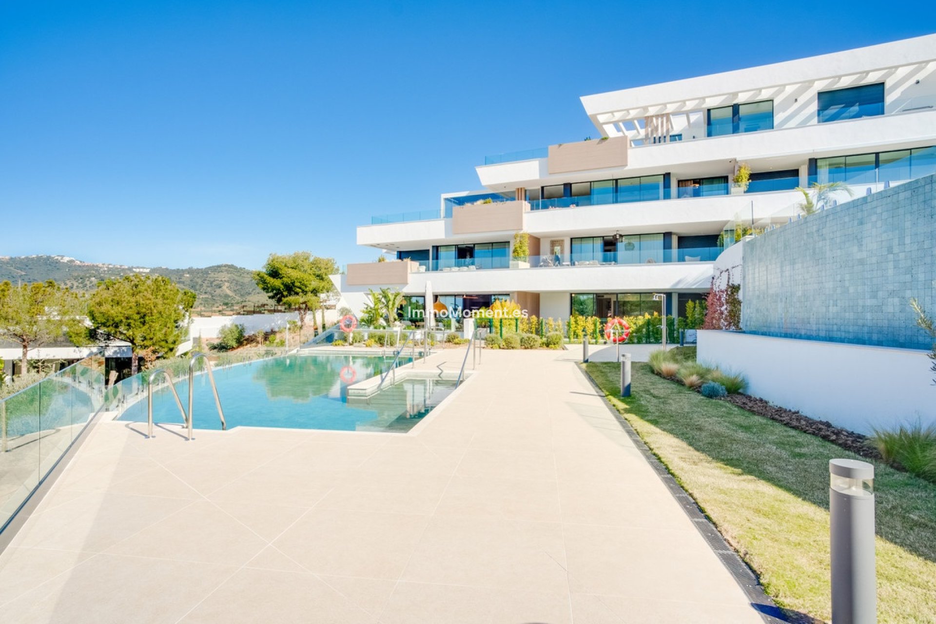 Resale - Apartment - Marbella - Artola