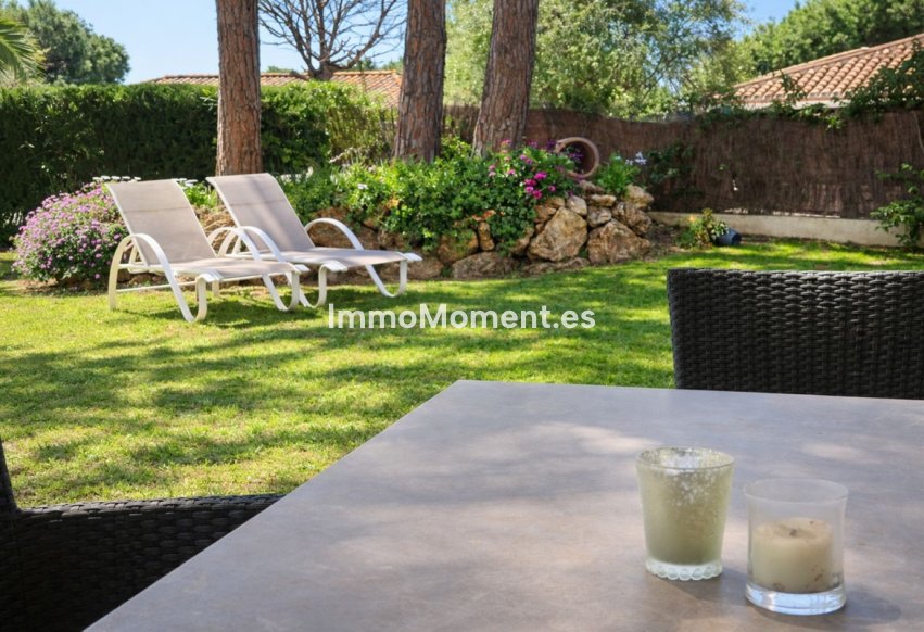 Resale - Apartment - Marbella - Artola