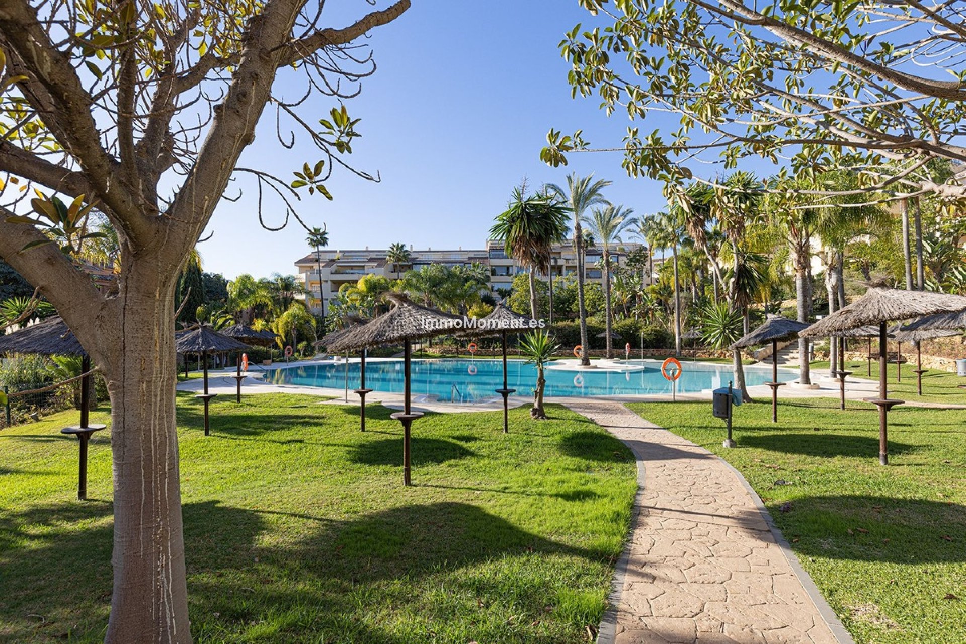 Resale - Apartment - Marbella - Bahía de Marbella