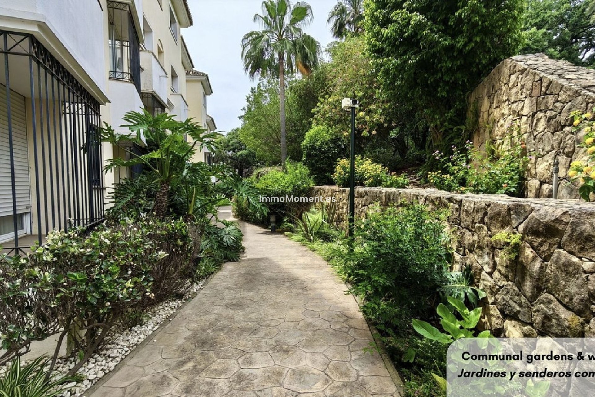 Resale - Apartment - Marbella - Bahía de Marbella