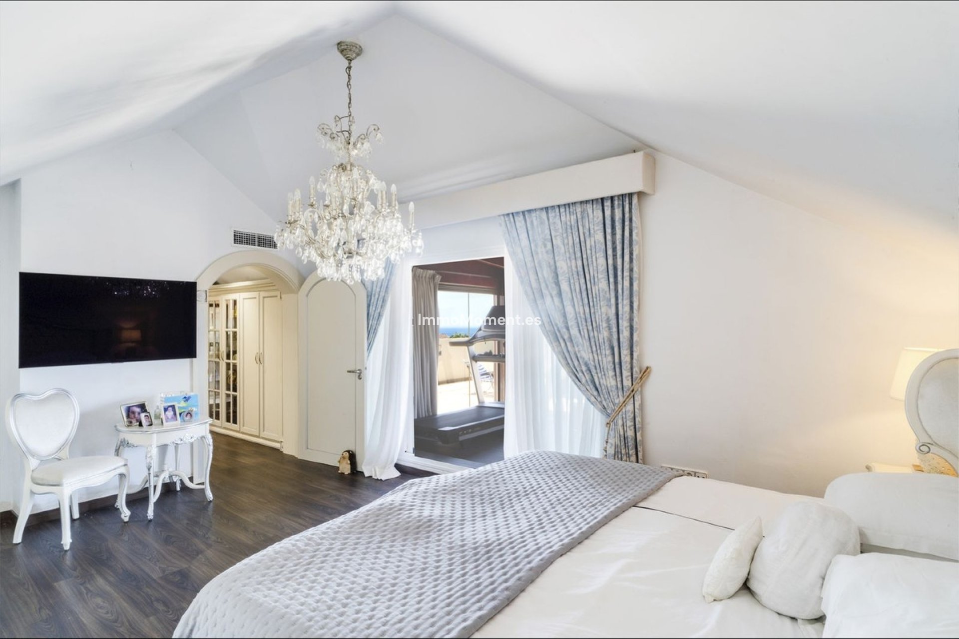 Resale - Apartment - Marbella - Bahía de Marbella