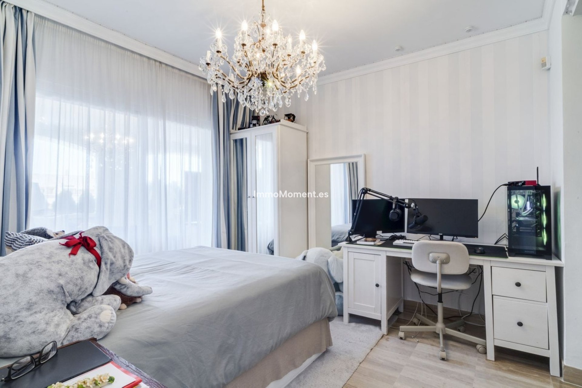 Resale - Apartment - Marbella - Bahía de Marbella