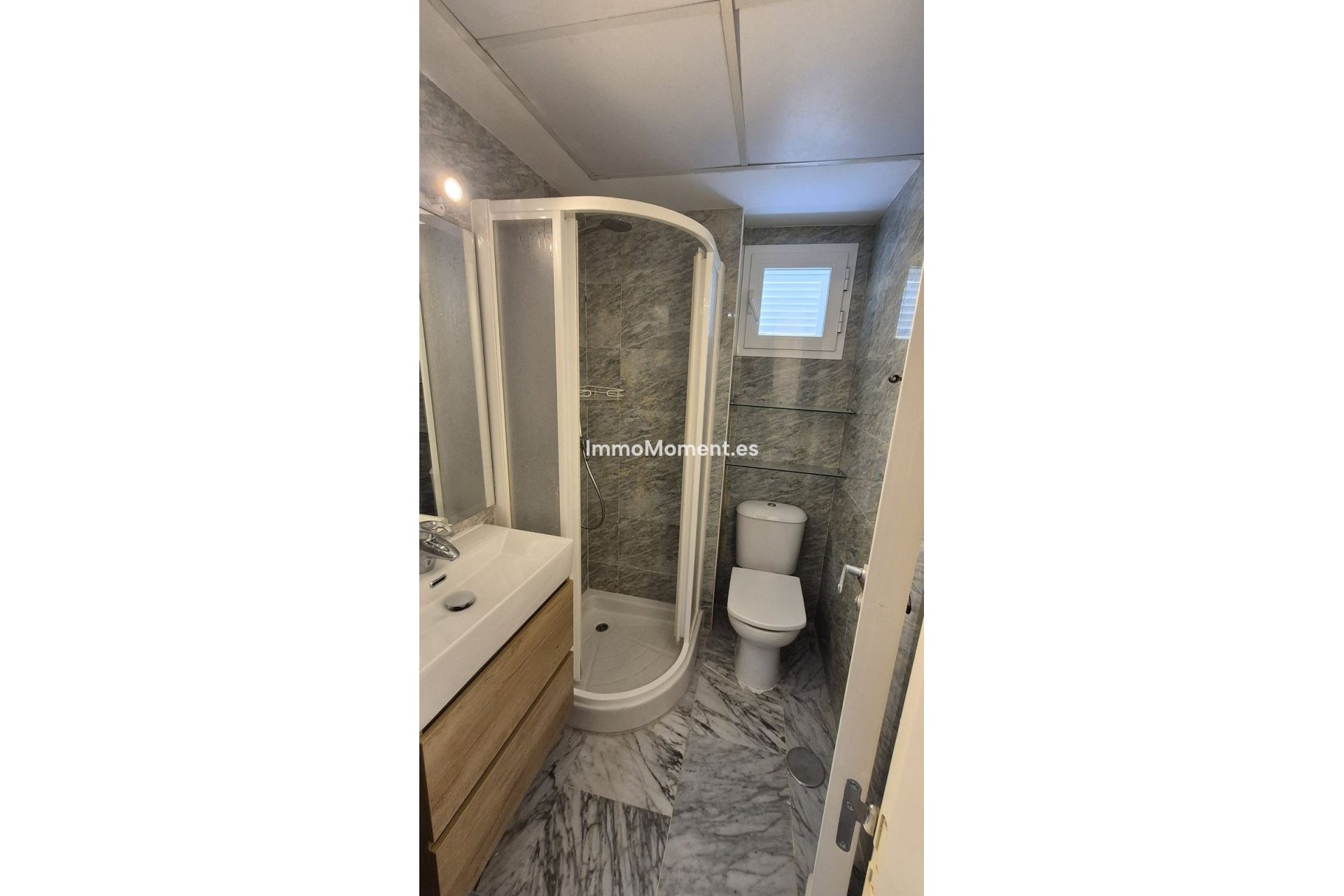 Resale - Apartment - Marbella - Bahía de Marbella