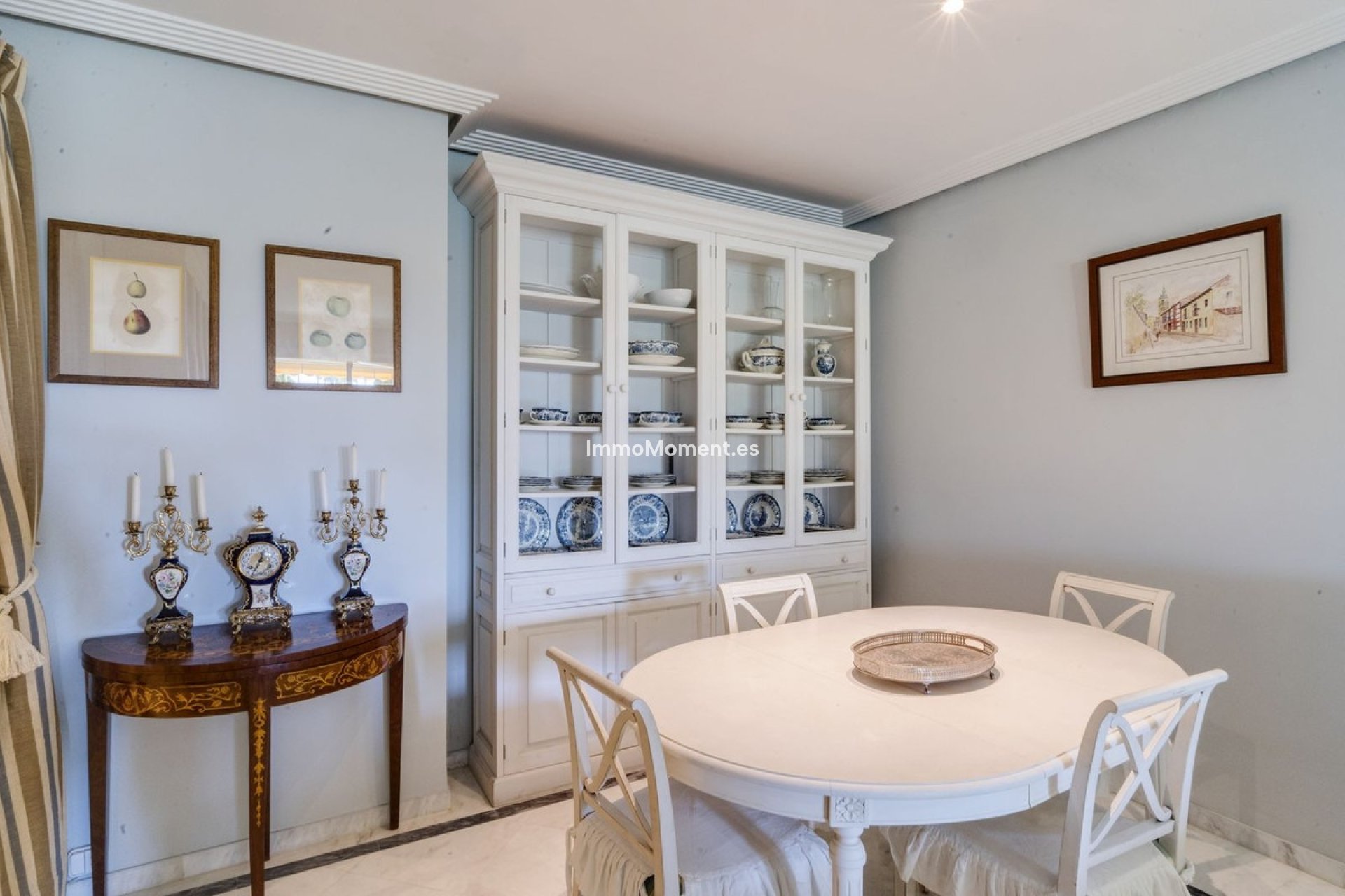 Resale - Apartment - Marbella - Bahía de Marbella