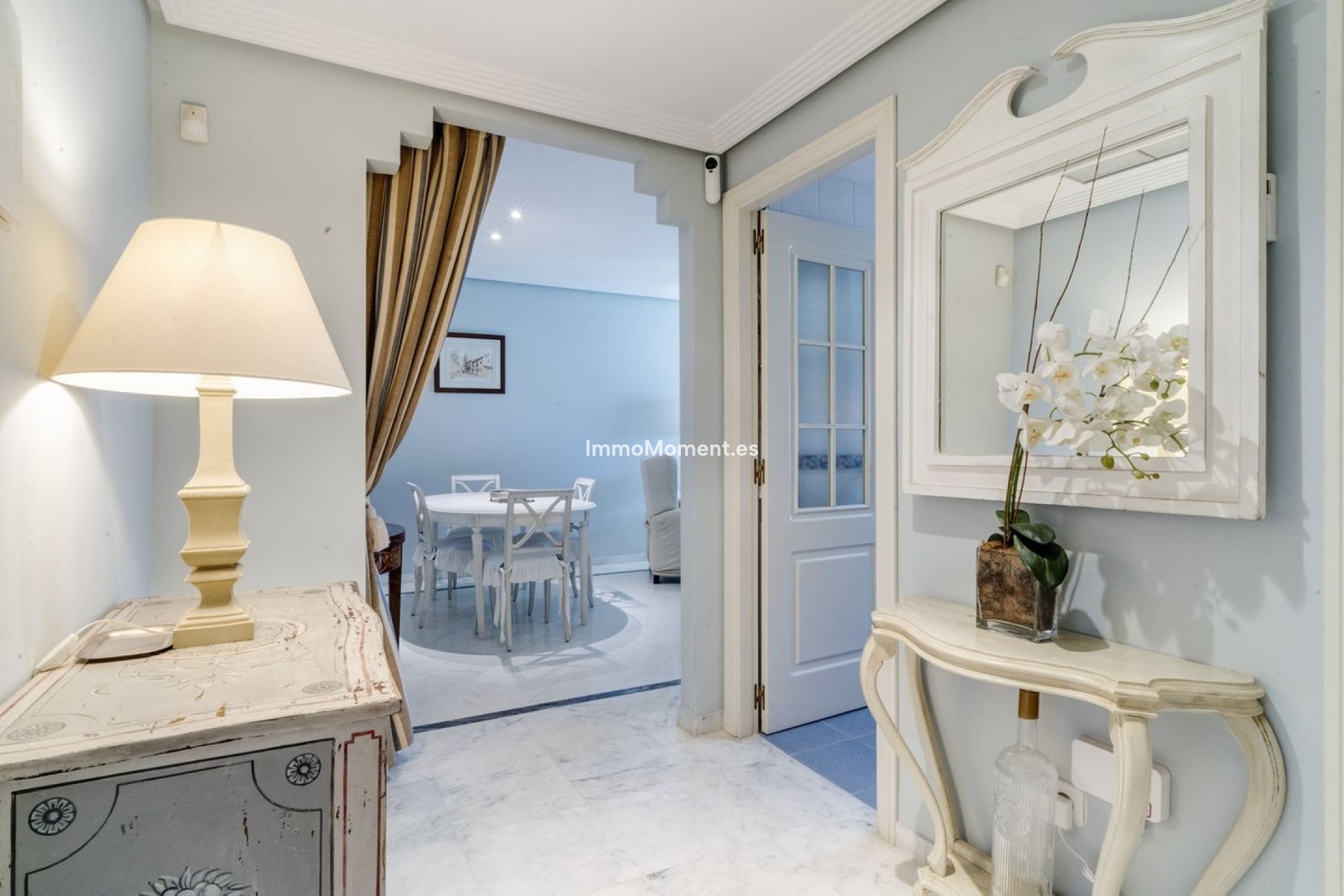 Resale - Apartment - Marbella - Bahía de Marbella