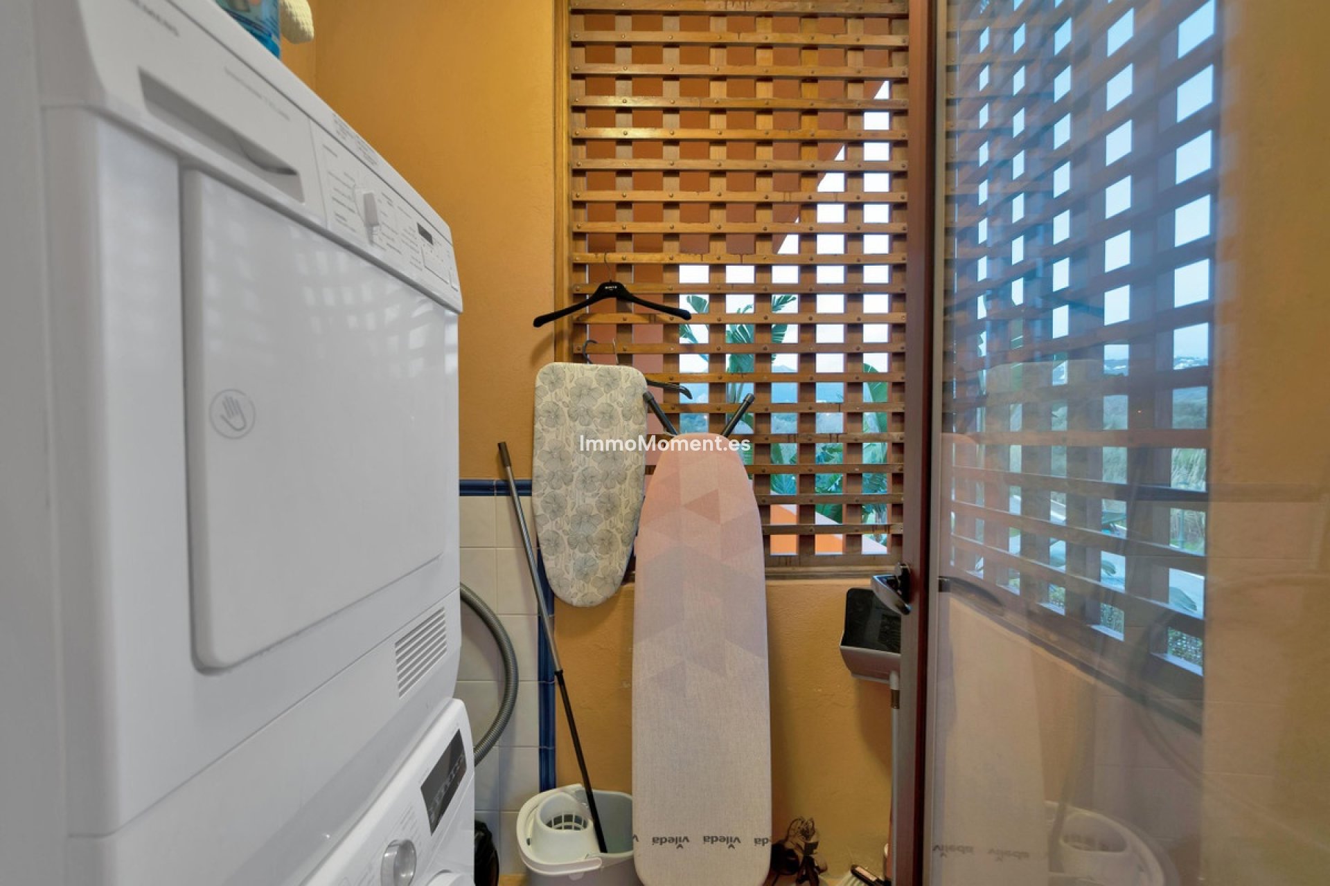 Resale - Apartment - Marbella - Bahía de Marbella