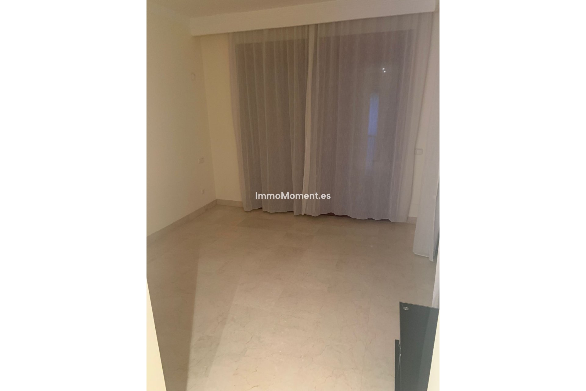 Resale - Apartment - Marbella - Bahía de Marbella