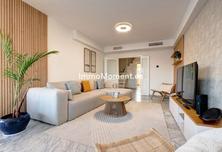 Resale - Apartment - Marbella - Bahía de Marbella