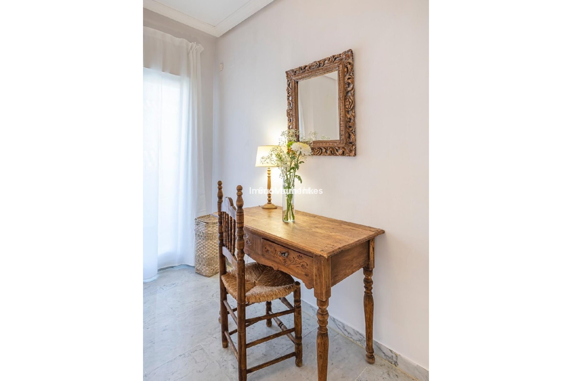 Resale - Apartment - Marbella - Bahía de Marbella