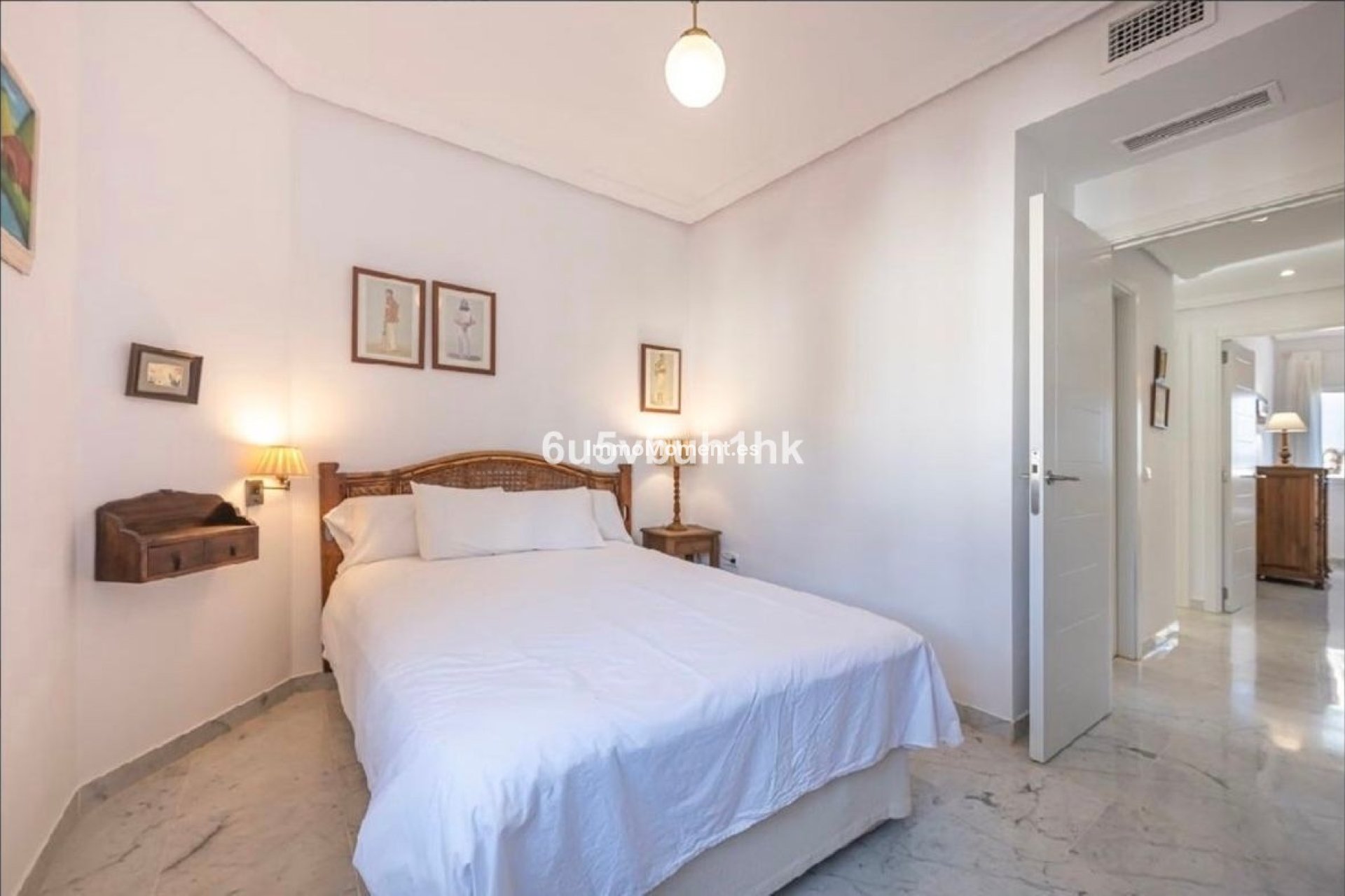 Resale - Apartment - Marbella - Bahía de Marbella