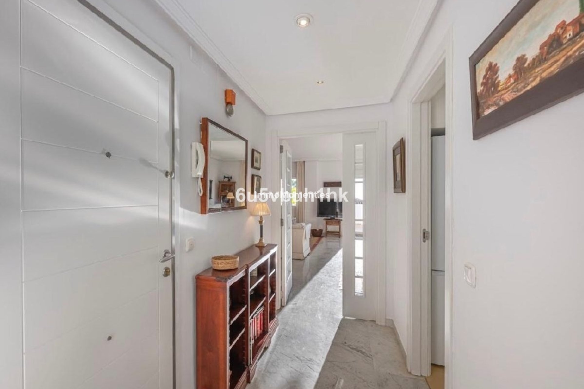 Resale - Apartment - Marbella - Bahía de Marbella