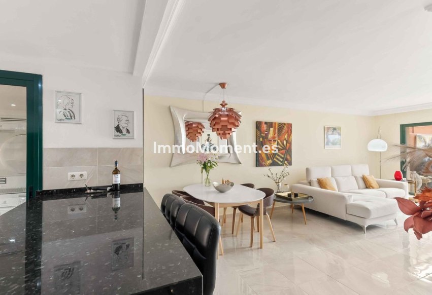 Resale - Apartment - Marbella - Cabopino