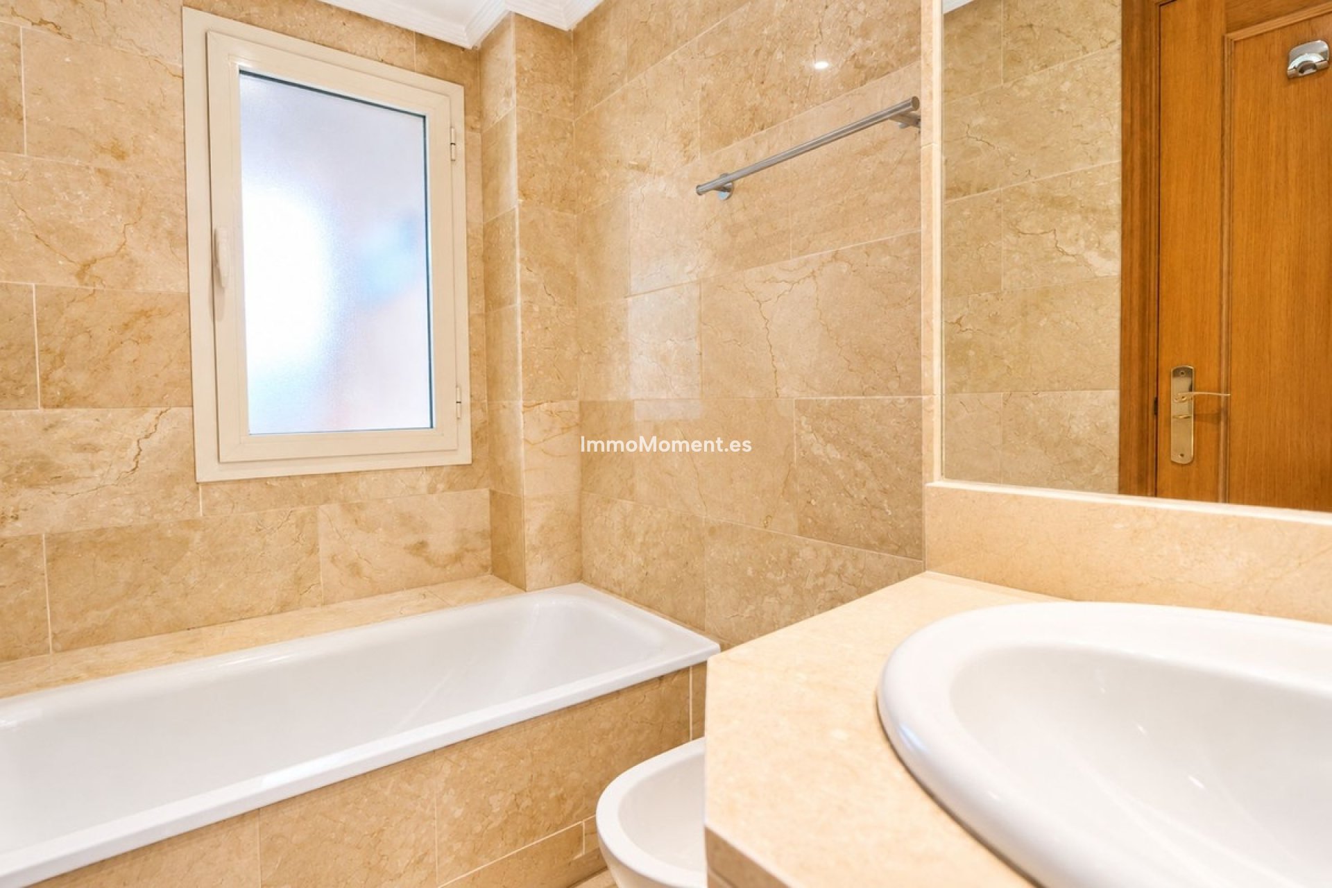 Resale - Apartment - Marbella - Cabopino