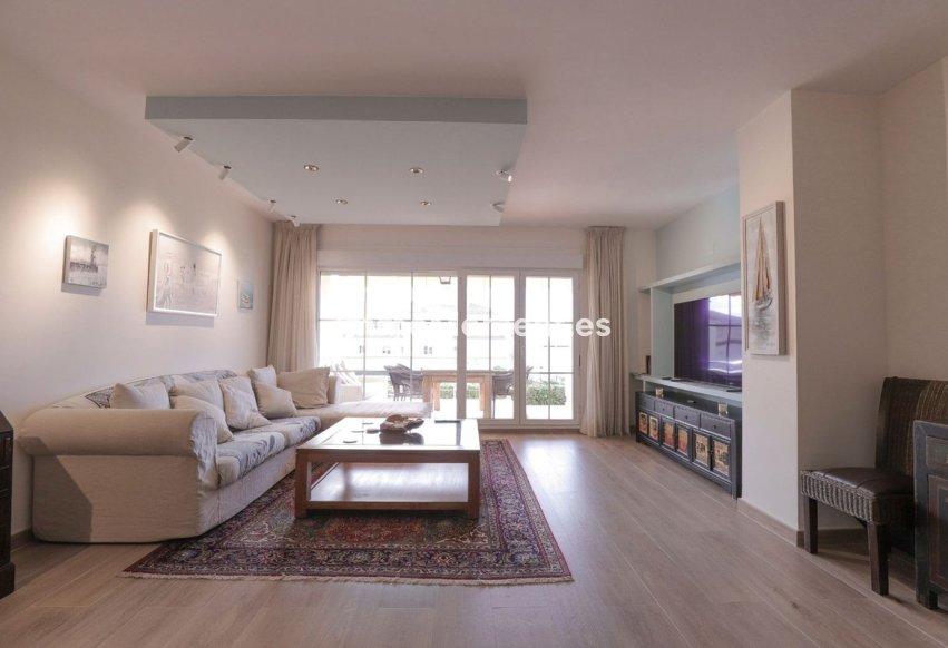 Resale - Apartment - Marbella - Cabopino