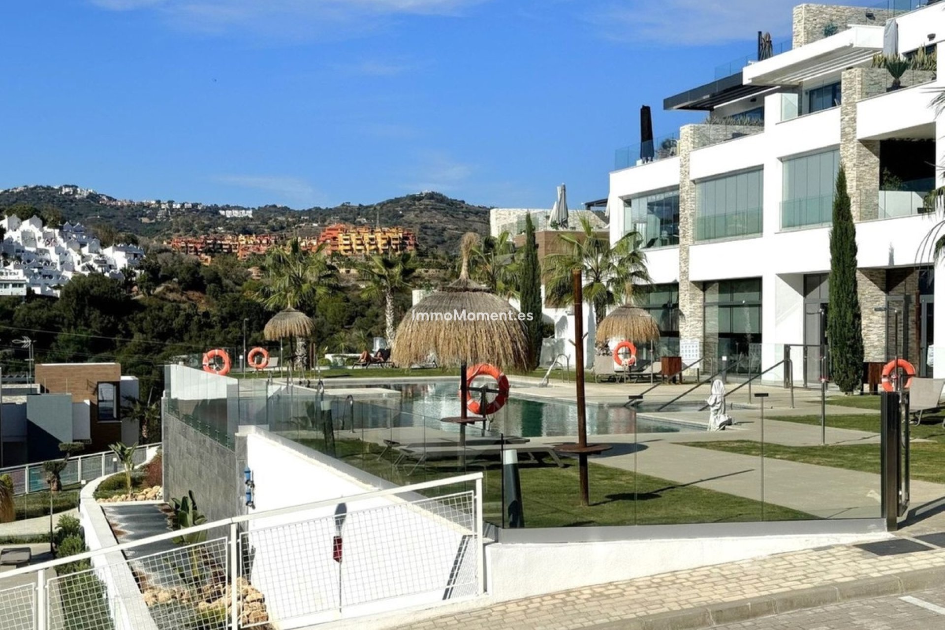 Resale - Apartment - Marbella - Cabopino