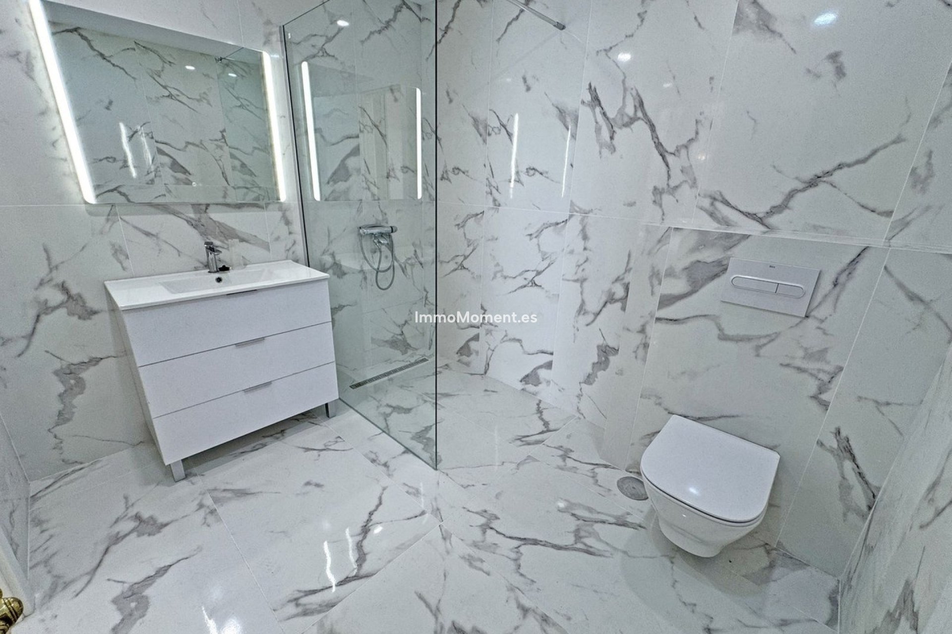 Resale - Apartment - Marbella - Carib Playa
