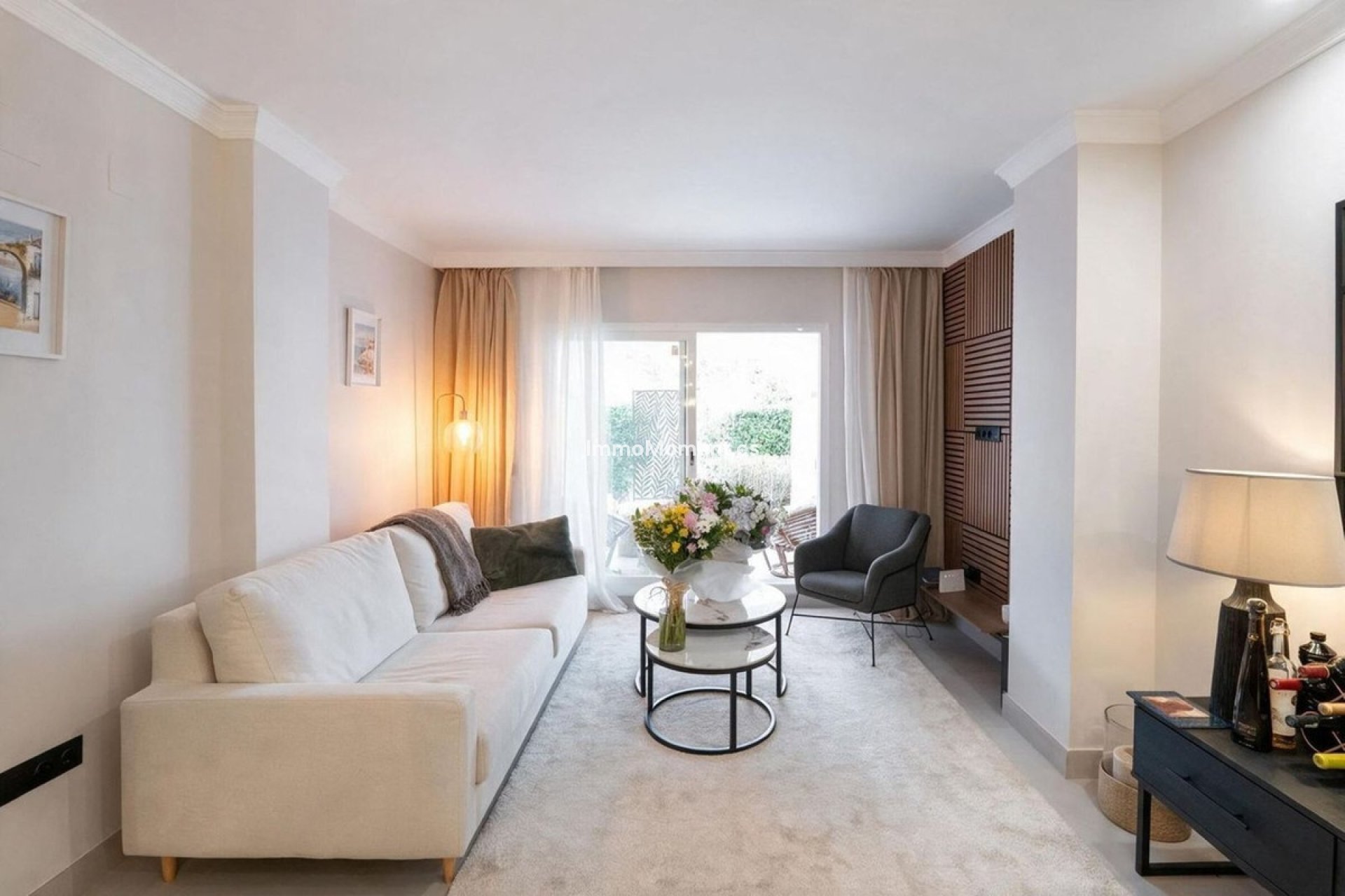 Resale - Apartment - Marbella - Cortijo Blanco