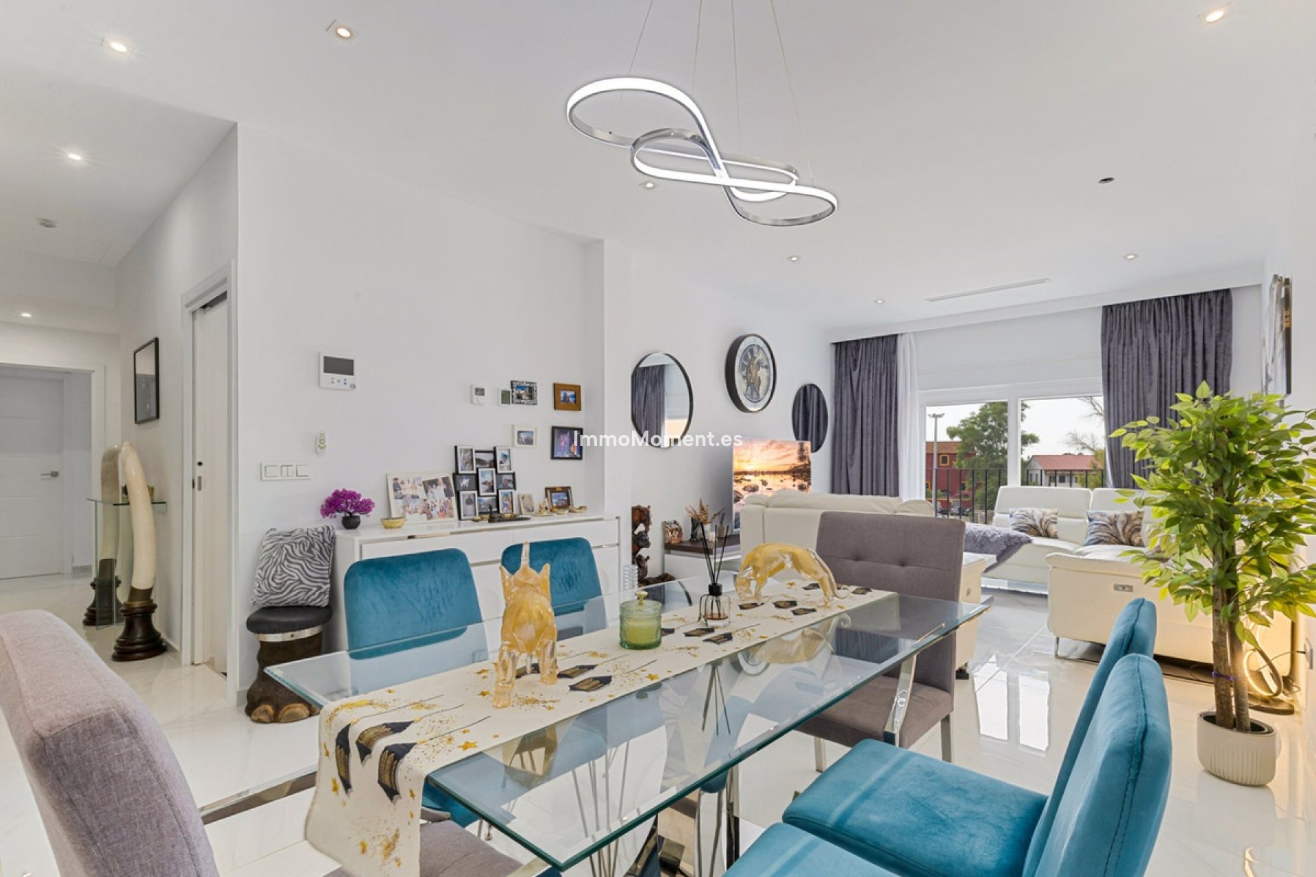 Resale - Apartment - Marbella - Cortijo Blanco