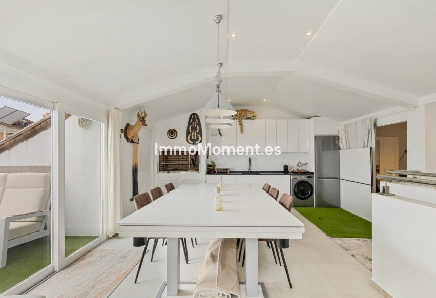 Resale - Apartment - Marbella - Cortijo Blanco
