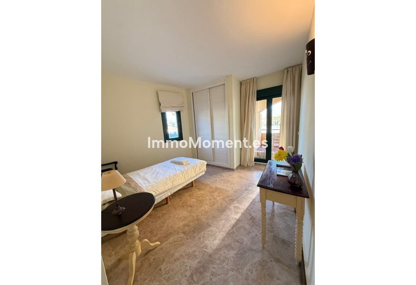 Resale - Apartment - Marbella - Cortijo Blanco