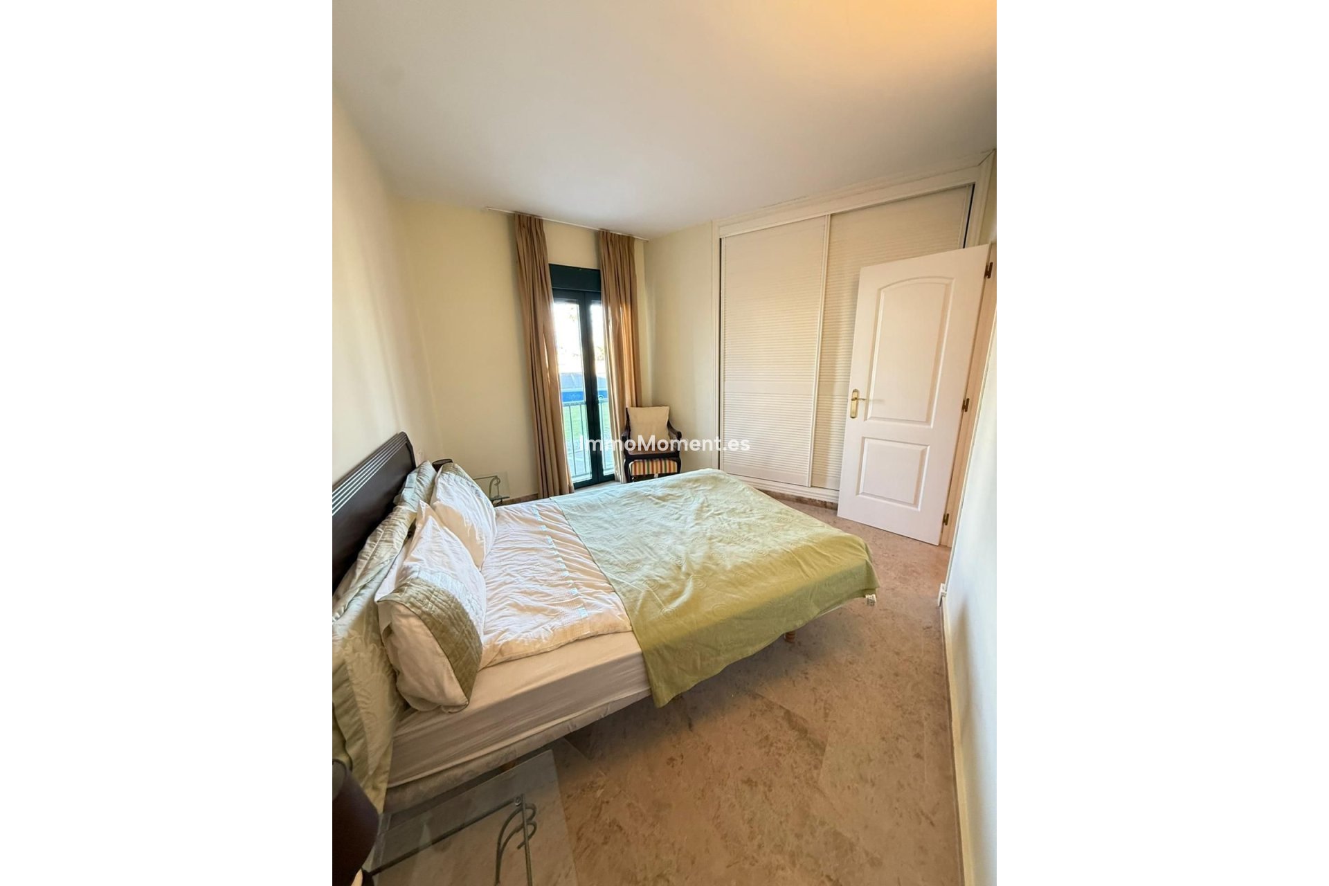 Resale - Apartment - Marbella - Cortijo Blanco