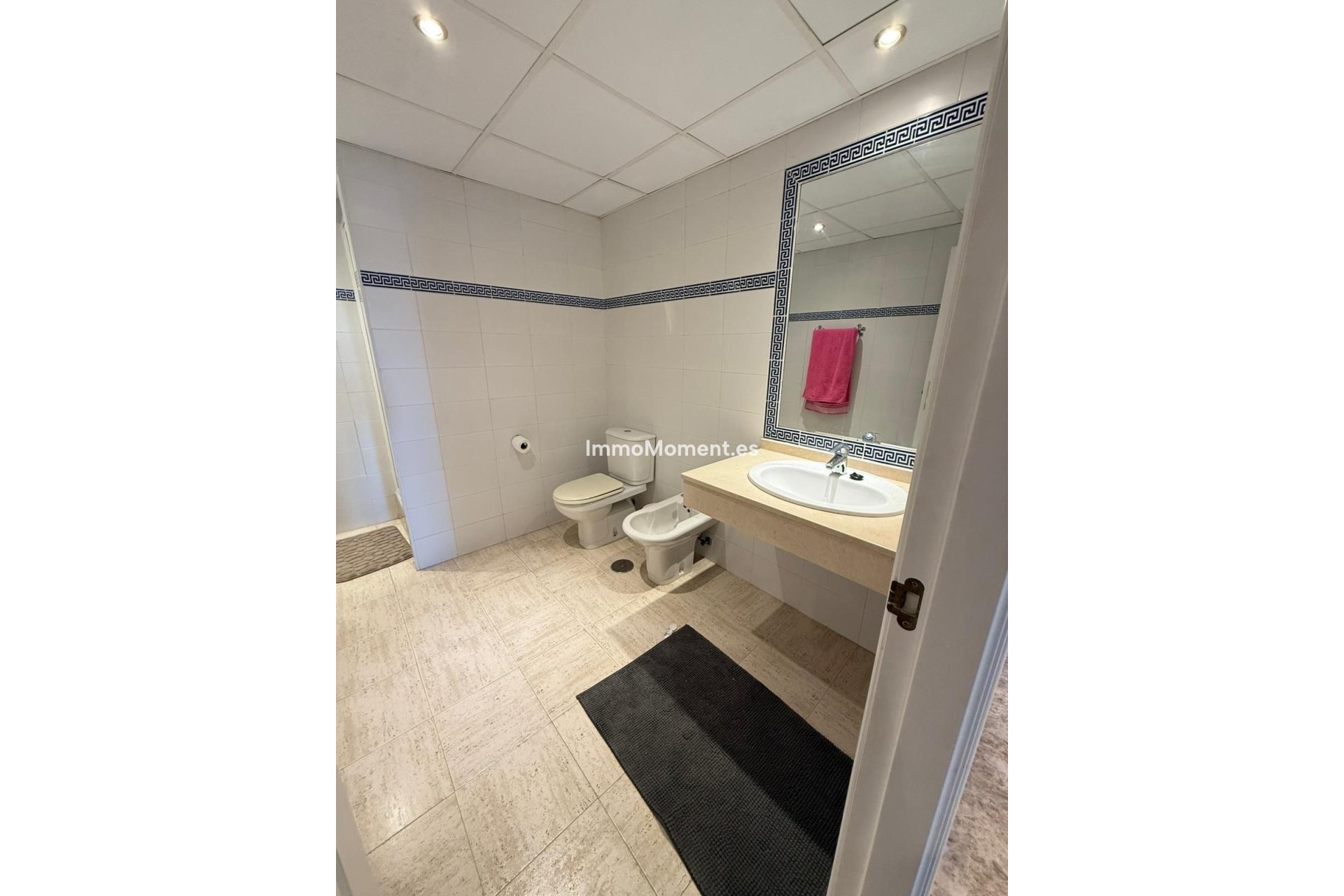 Resale - Apartment - Marbella - Cortijo Blanco