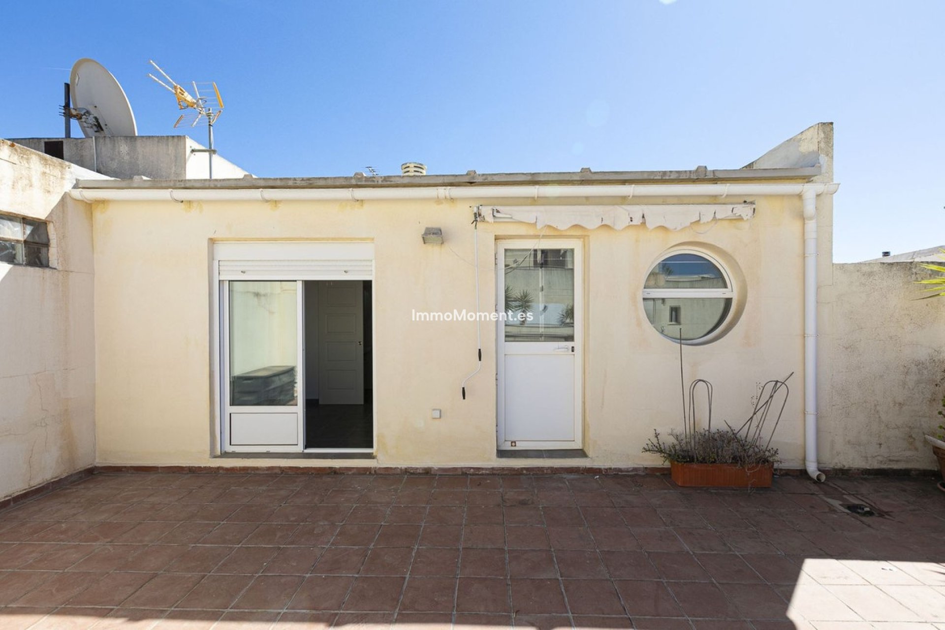 Resale - Apartment - Marbella - Costabella