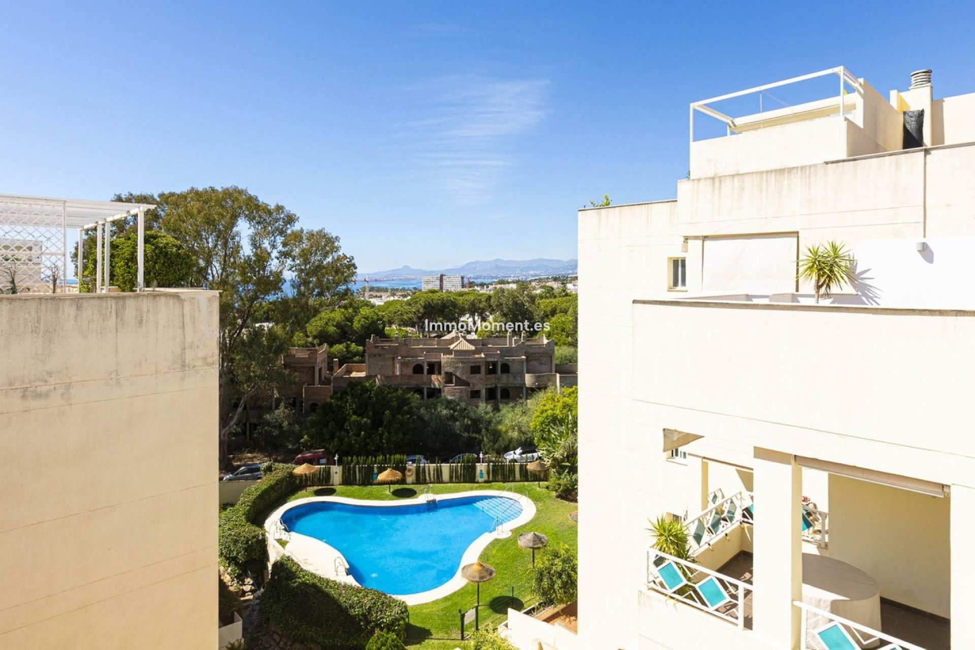Resale - Apartment - Marbella - Costabella