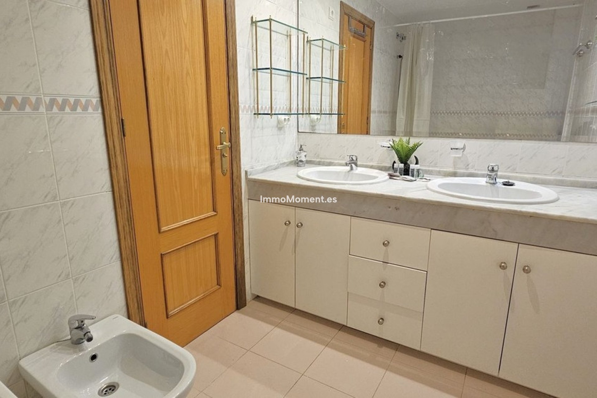 Resale - Apartment - Marbella - El Rosario