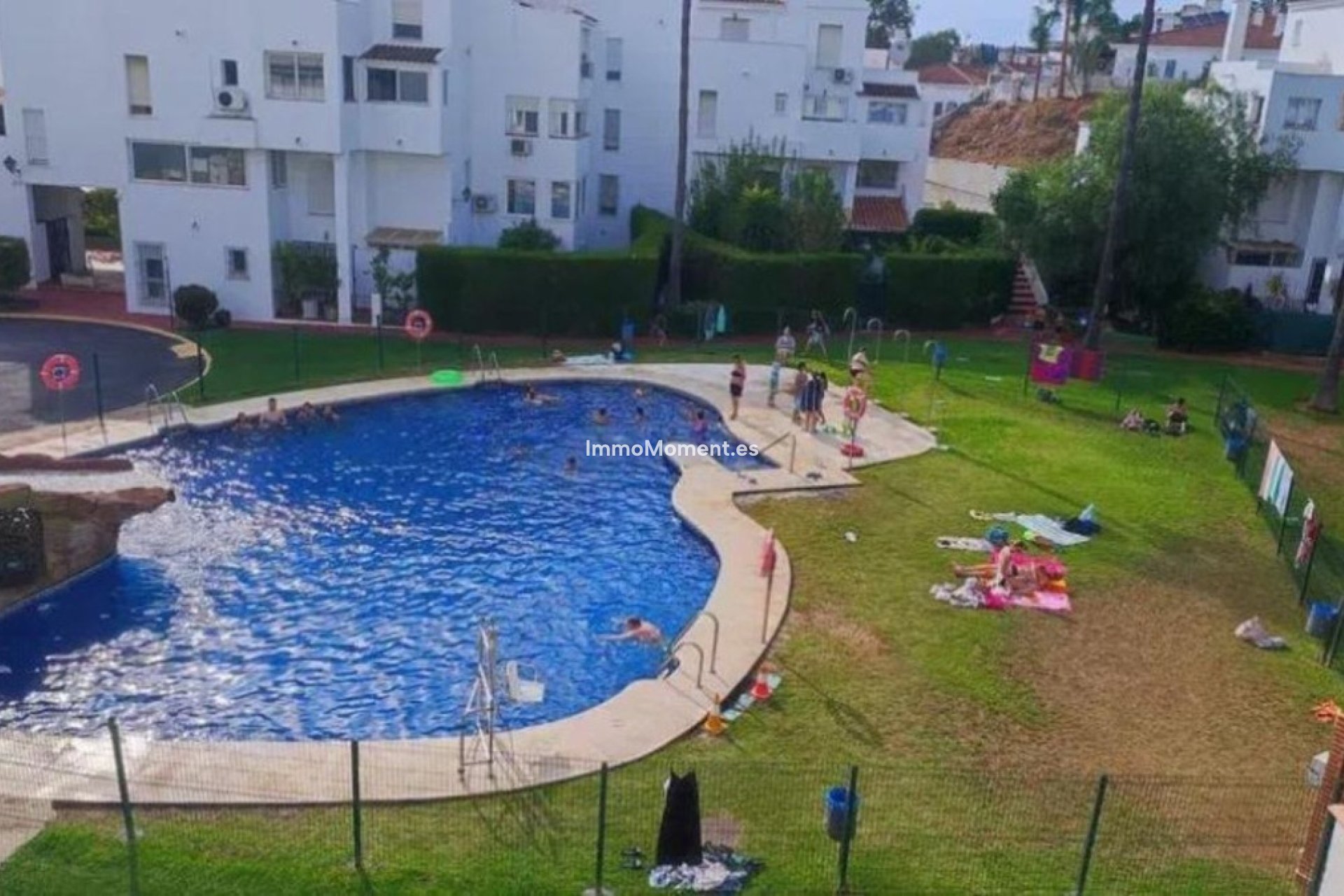 Resale - Apartment - Marbella - Elviria