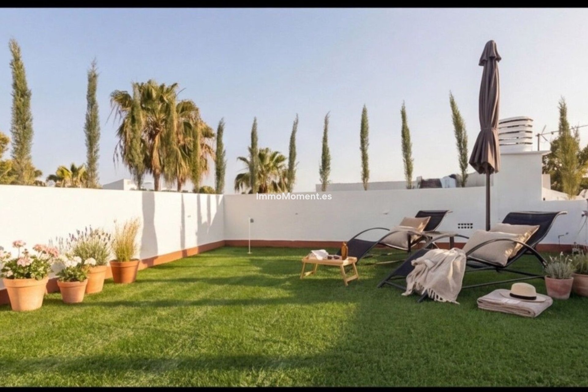 Resale - Apartment - Marbella - Elviria