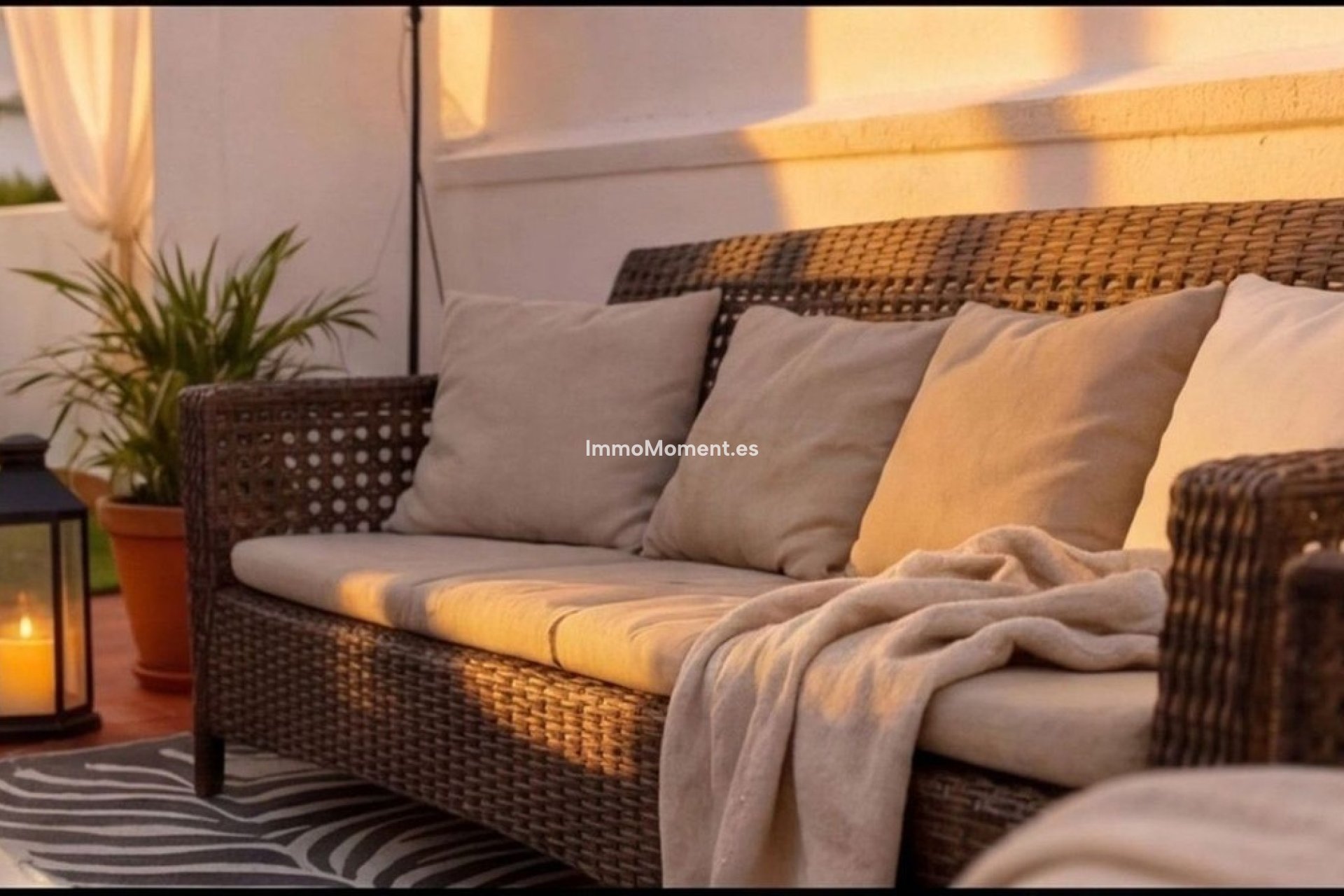 Resale - Apartment - Marbella - Elviria