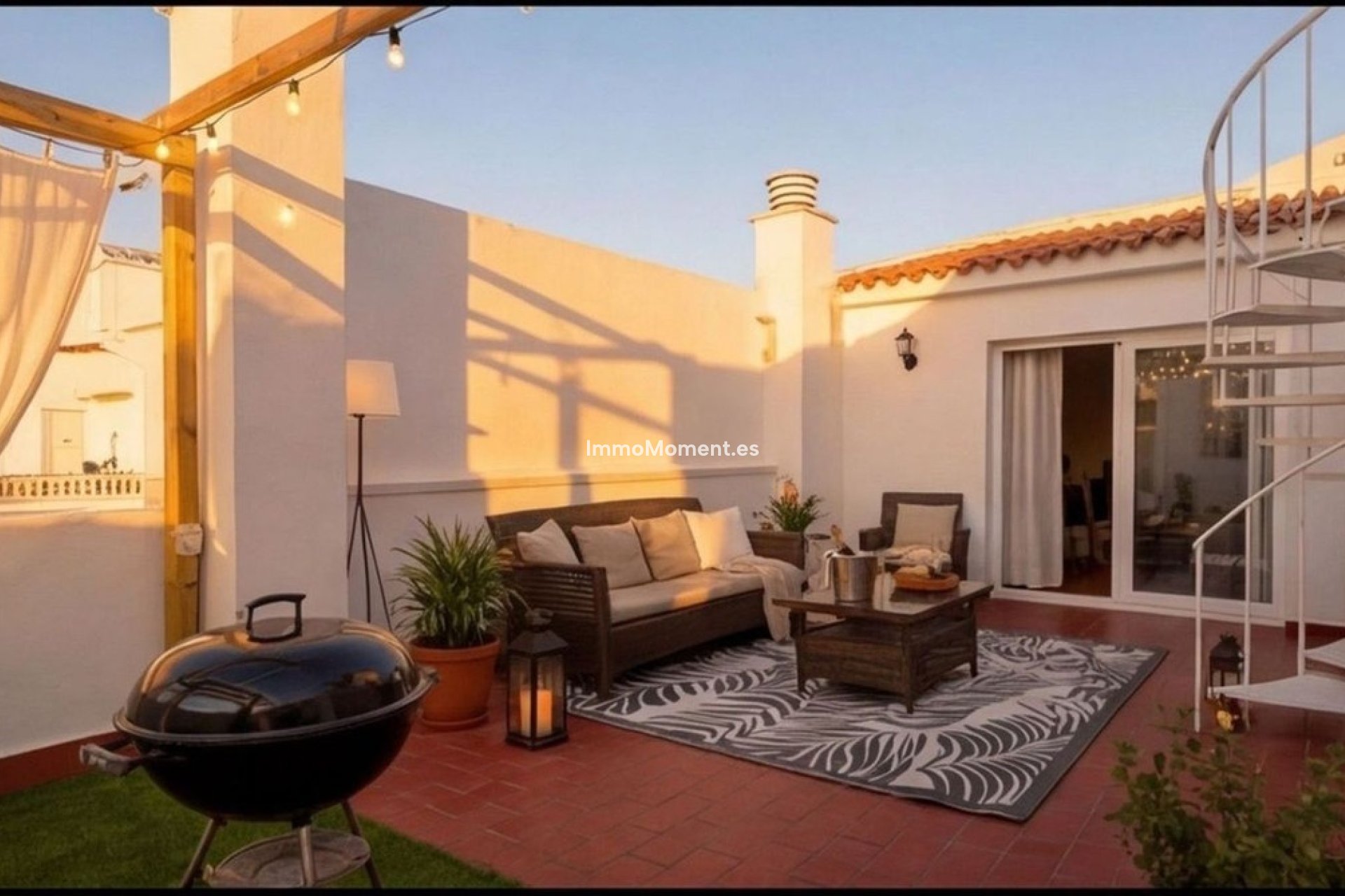 Resale - Apartment - Marbella - Elviria