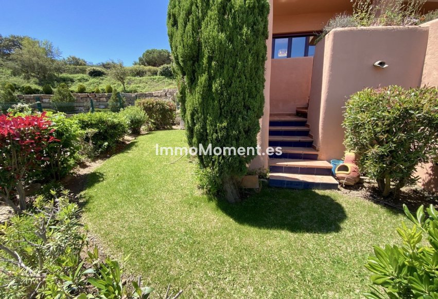 Resale - Apartment - Marbella - Elviria