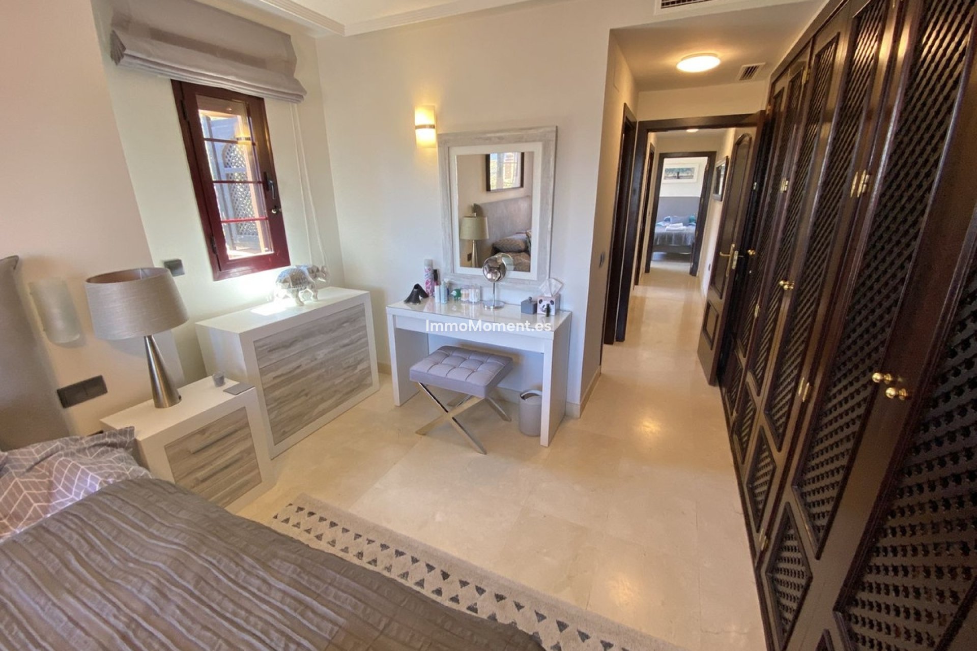Resale - Apartment - Marbella - Elviria