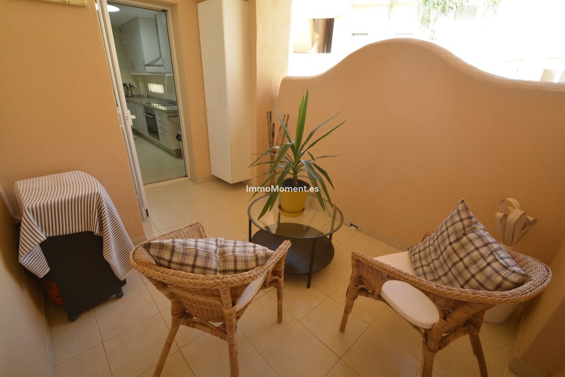 Resale - Apartment - Marbella - Elviria