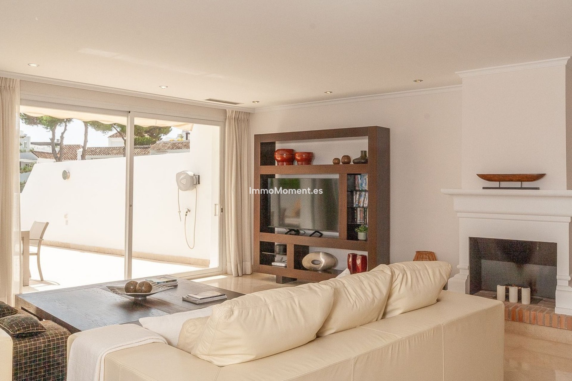 Resale - Apartment - Marbella - Elviria